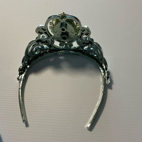 Disney’s Cinderella little girl shoes and tiara - Picture 8 of 8